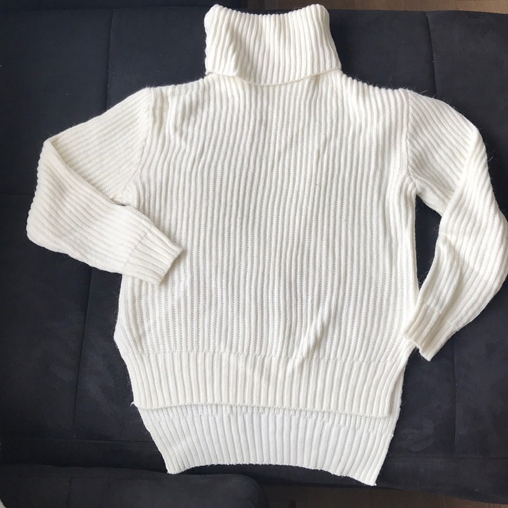 Cozy white turtle neck sweater